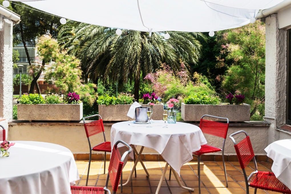 Tres Torres Atiram Hotel Barcelona Exterior foto